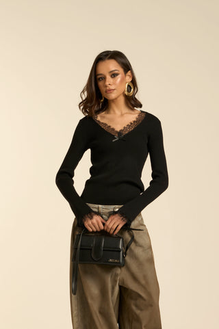 LACE V NECK KNIT