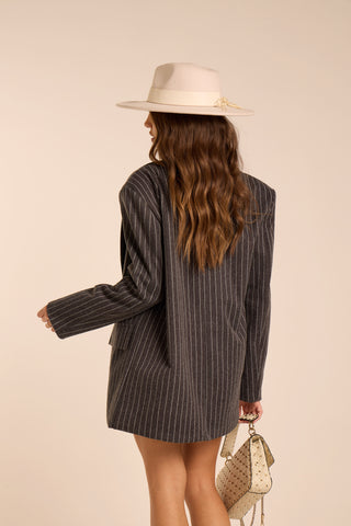 Completo gessato in flanella Marylin