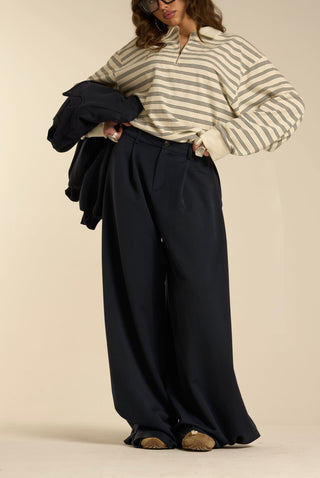NAVY OVERSIZE WIDE PANTS