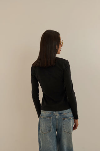 MAGLIA LUNGA BOTTONCINI NERO