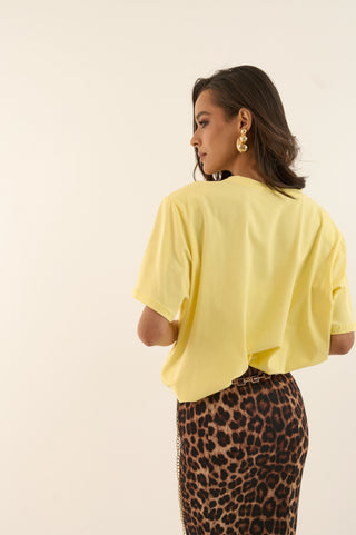 T-SHIRT CON SPALLINA IMBOTTITA GIALLO