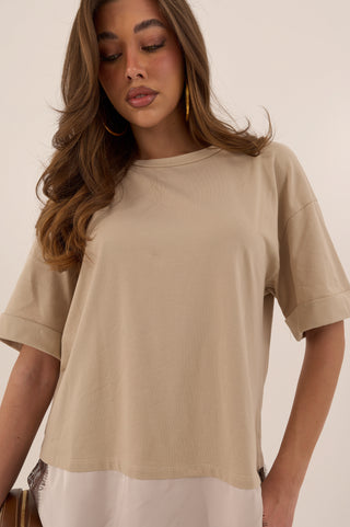T-SHIRT ASIMMETRICA CON PIZZO BROWN