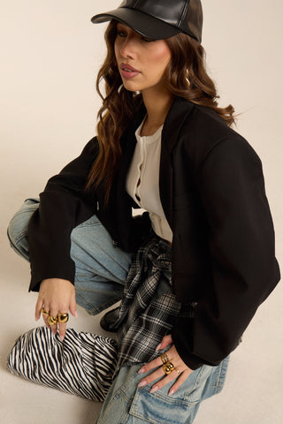 BLACK LINE CROP BLAZER