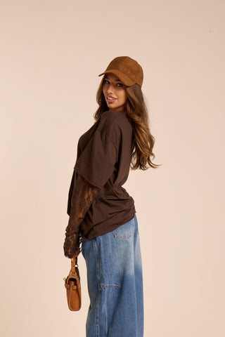 T-shirt con manica in pizzo