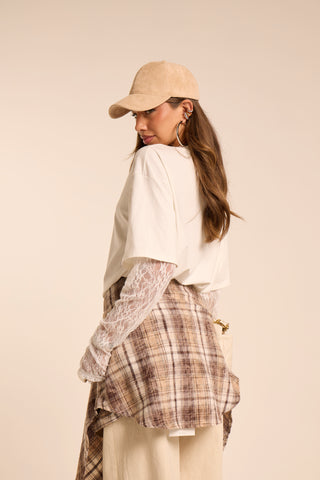 T-shirt con manica in pizzo