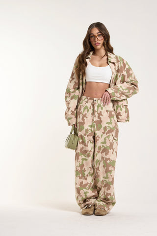 MILITARY CARGO JEANS