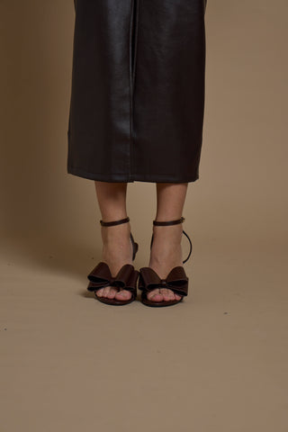 BOW CHARM SANDAL