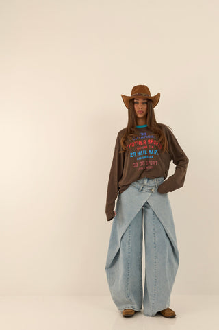 UNUSUAL DENIM JEANS