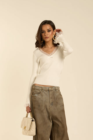 LACE V NECK KNIT