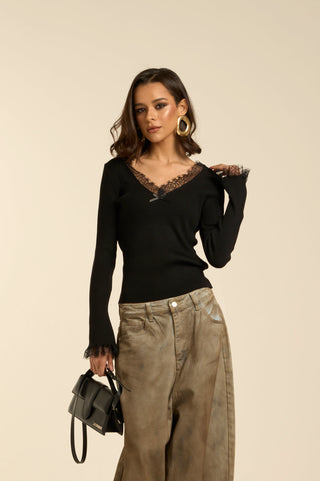 LACE V NECK KNIT