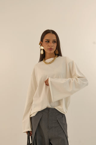 MAGLIA CON SPALLINA IMBOTTITA BEL BIANCO
